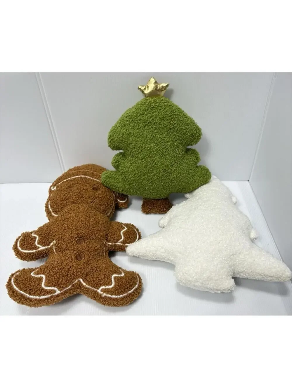 3pc Christmas Plush Throw Pillow Set Gingerbread Man Green White Trees Soft New